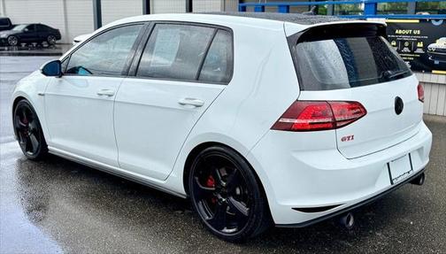 2016 Volkswagen Golf GTI 2.0T Autobahn w/Performance Package 4-Door