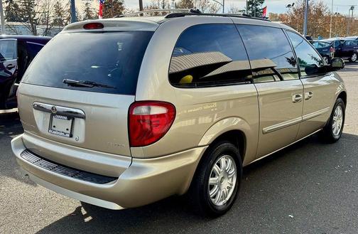 2007 Chrysler Town & Country Touring