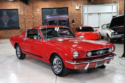 1965 Ford Mustang Base