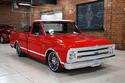 1967 Chevrolet C10/K10 Base
