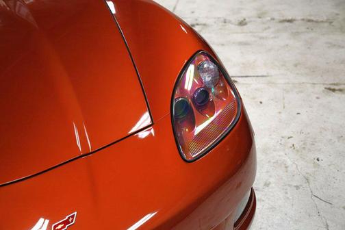 2005 Chevrolet Corvette Base