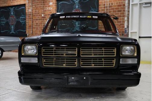 1992 Dodge D150 Pro Street