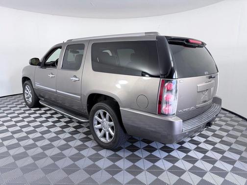 Mocha Steel Metallic 2013 GMC Yukon XL 1500 Denali