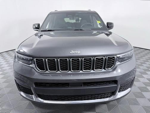 Metallic 2025 Jeep Grand Cherokee L Laredo