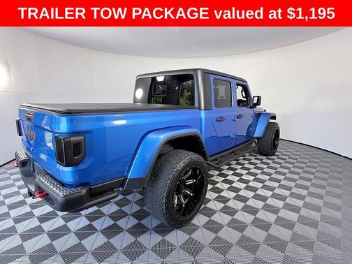 Hydro Blue Pearlcoat 2023 Jeep Gladiator Rubicon