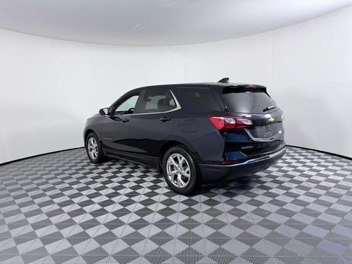 Midnight Blue Metallic 2021 Chevrolet Equinox 1LT