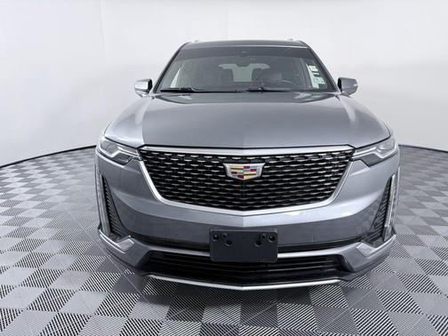 2022 Cadillac XT6 Premium Luxury FWD