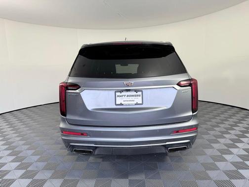 2022 Cadillac XT6 Premium Luxury FWD