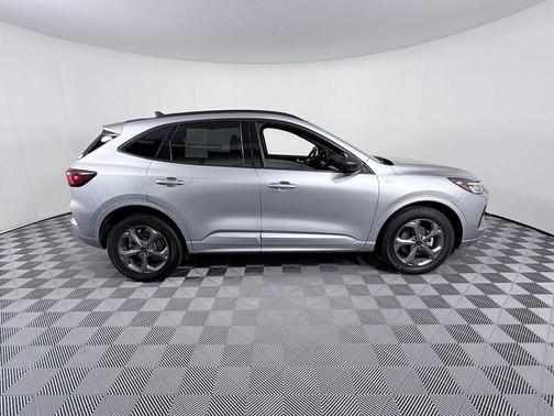 Silver Metallic 2024 Ford Escape ST-Line
