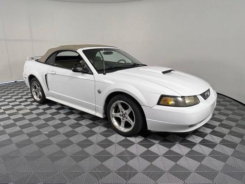 2004 Ford Mustang GT