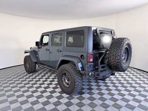Rhino Clearcoat 2016 Jeep Wrangler Unlimited Sahara