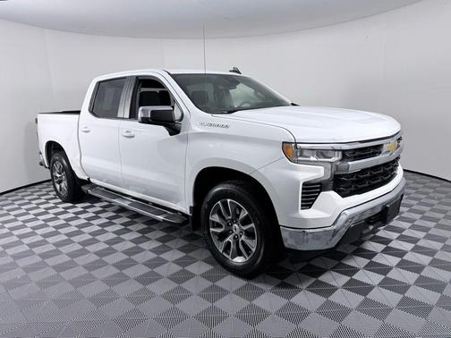Summit White 2022 Chevrolet Silverado 1500 LT