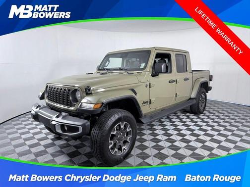 41 2025 Jeep Gladiator Sport