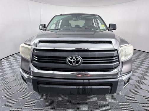 Magnetic Gray Metallic 2015 Toyota Tundra SR5