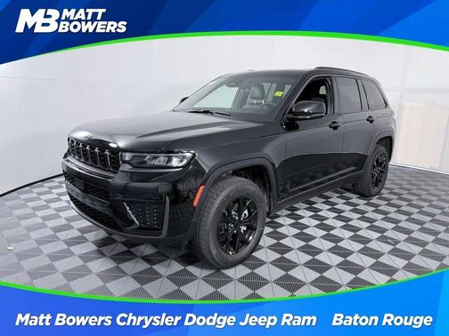 2026 Jeep Grand Cherokee Laredo