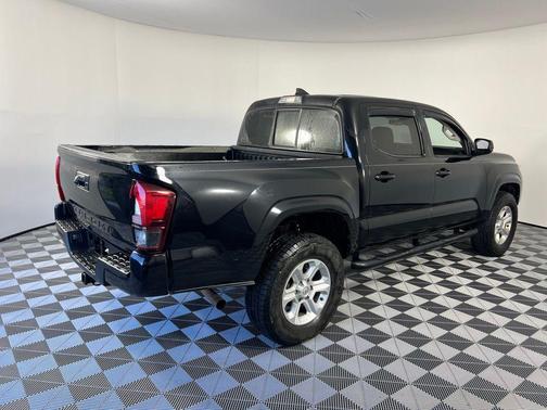 2018 Toyota Tacoma SR