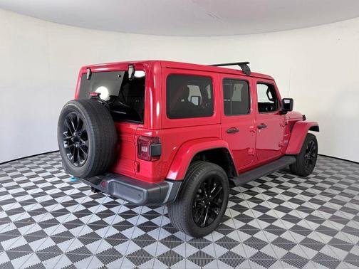 Firecracker Red Clearcoat 2022 Jeep Wrangler Unlimited 4xe Sahara