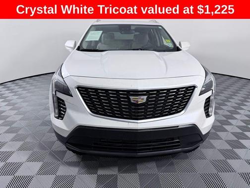 2022 Cadillac XT4 Luxury