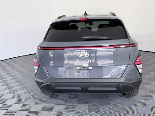 Gray Pearl 2025 Hyundai KONA SEL