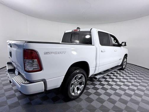 Bright White Clearcoat 2020 RAM 1500 Big Horn