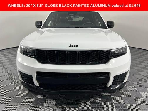 2023 Jeep Grand Cherokee L Laredo