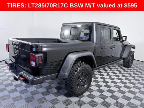 Black Clearcoat 2023 Jeep Gladiator Mojave