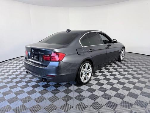 2013 BMW 335 i