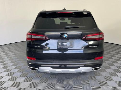 2022 BMW X5 sDrive40i