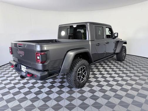 Granite Crystal 2026 Jeep Gladiator Rubicon