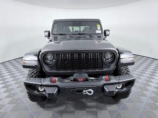 Granite Crystal 2026 Jeep Gladiator Rubicon