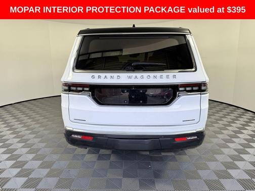 2022 Jeep Grand Wagoneer Series III