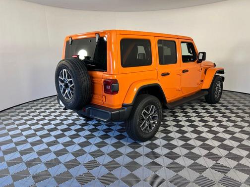 2025 Jeep Wrangler Sahara