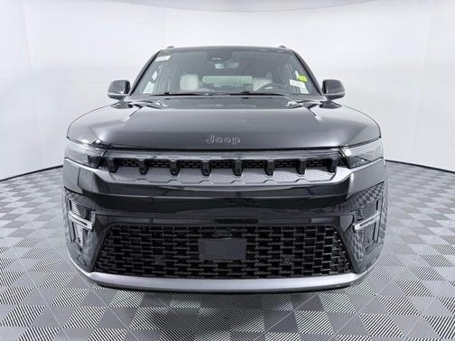 Gloss Black 2026 Jeep Grand Wagoneer L LIMITED ALTITUDE