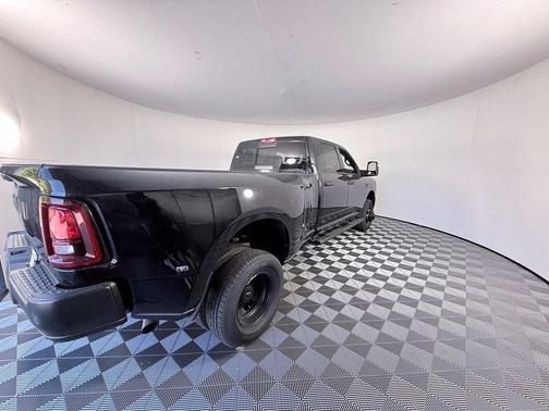 Diamond Black 2027 RAM 3500 Tradesman