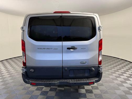 2015 Ford Transit-350 XLT