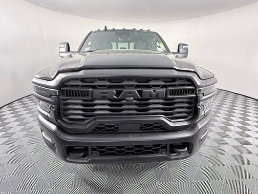 Diamond Black 2026 RAM 3500 Tradesman
