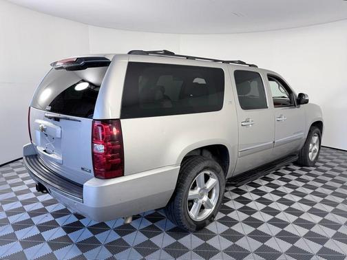 2009 Chevrolet Suburban 1500 LTZ