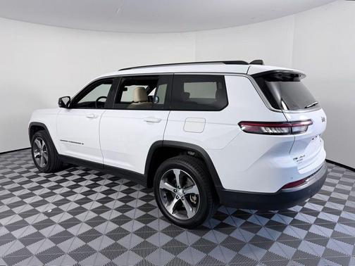 Bright White Clearcoat 2023 Jeep Grand Cherokee L Limited