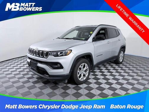 Silver Zynith 2024 Jeep Compass Latitude