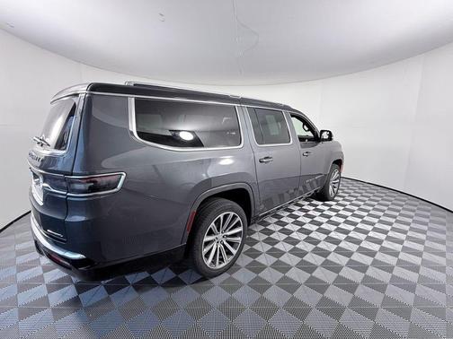 2023 Jeep Grand Wagoneer L Series II