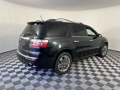 2011 GMC Acadia Denali