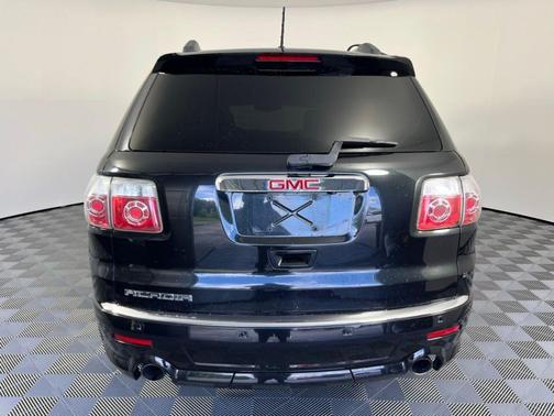 2011 GMC Acadia Denali