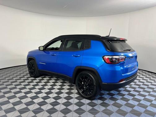 2022 Jeep Compass Altitude
