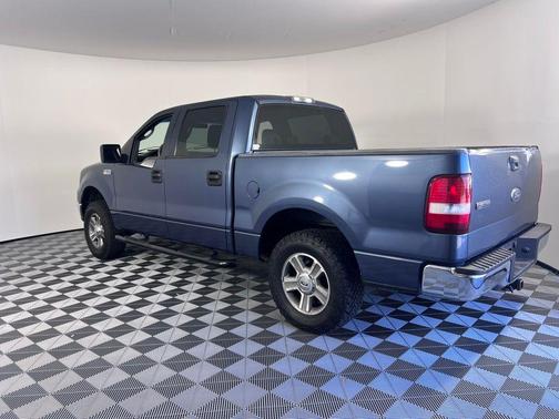 2005 Ford F-150 XLT SuperCrew