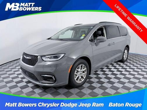 2022 Chrysler Pacifica Touring-L