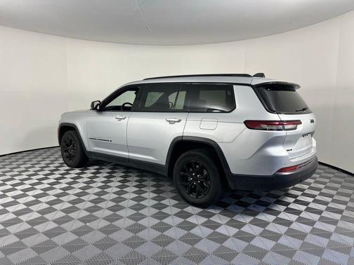 2024 Jeep Grand Cherokee L Laredo