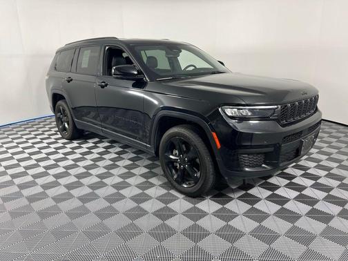 2023 Jeep Grand Cherokee L Laredo