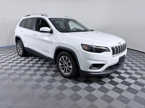 Bright White Clearcoat 2019 Jeep Cherokee Latitude Plus