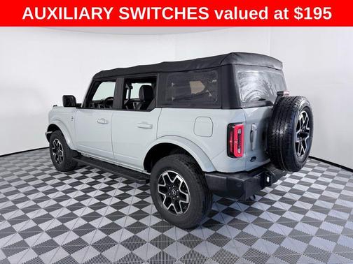 Cactus 2022 Ford Bronco Outer Banks