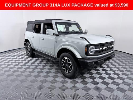 Cactus 2022 Ford Bronco Outer Banks